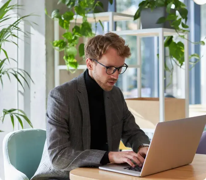 هل تبحث عن دخل إضافي؟ مواقع العمل الحر هى الحل!